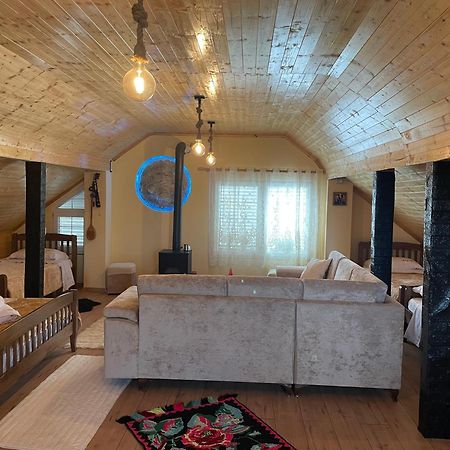 Riza Guest House Puka Kültér fotó