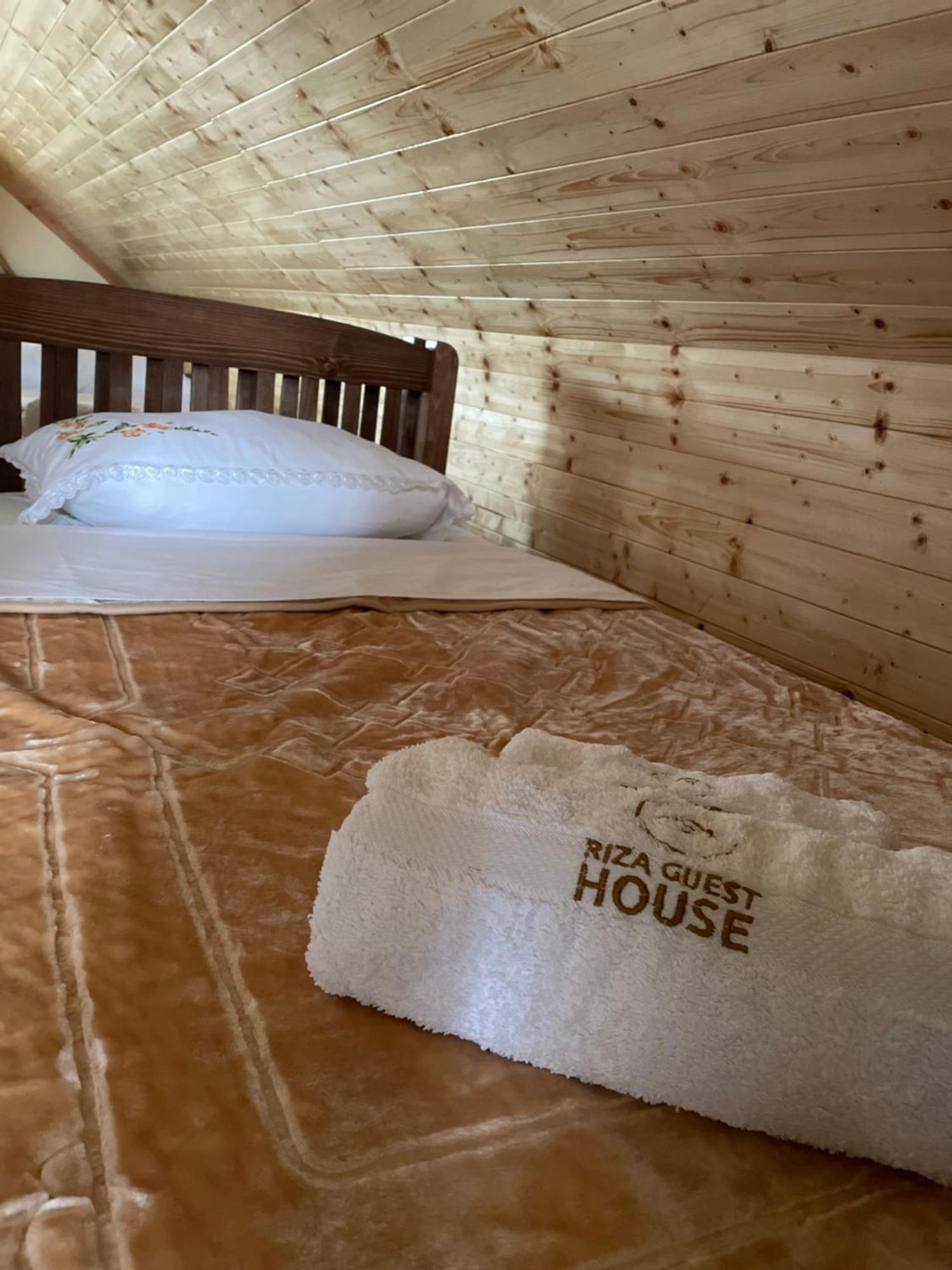 Riza Guest House Puka Kültér fotó