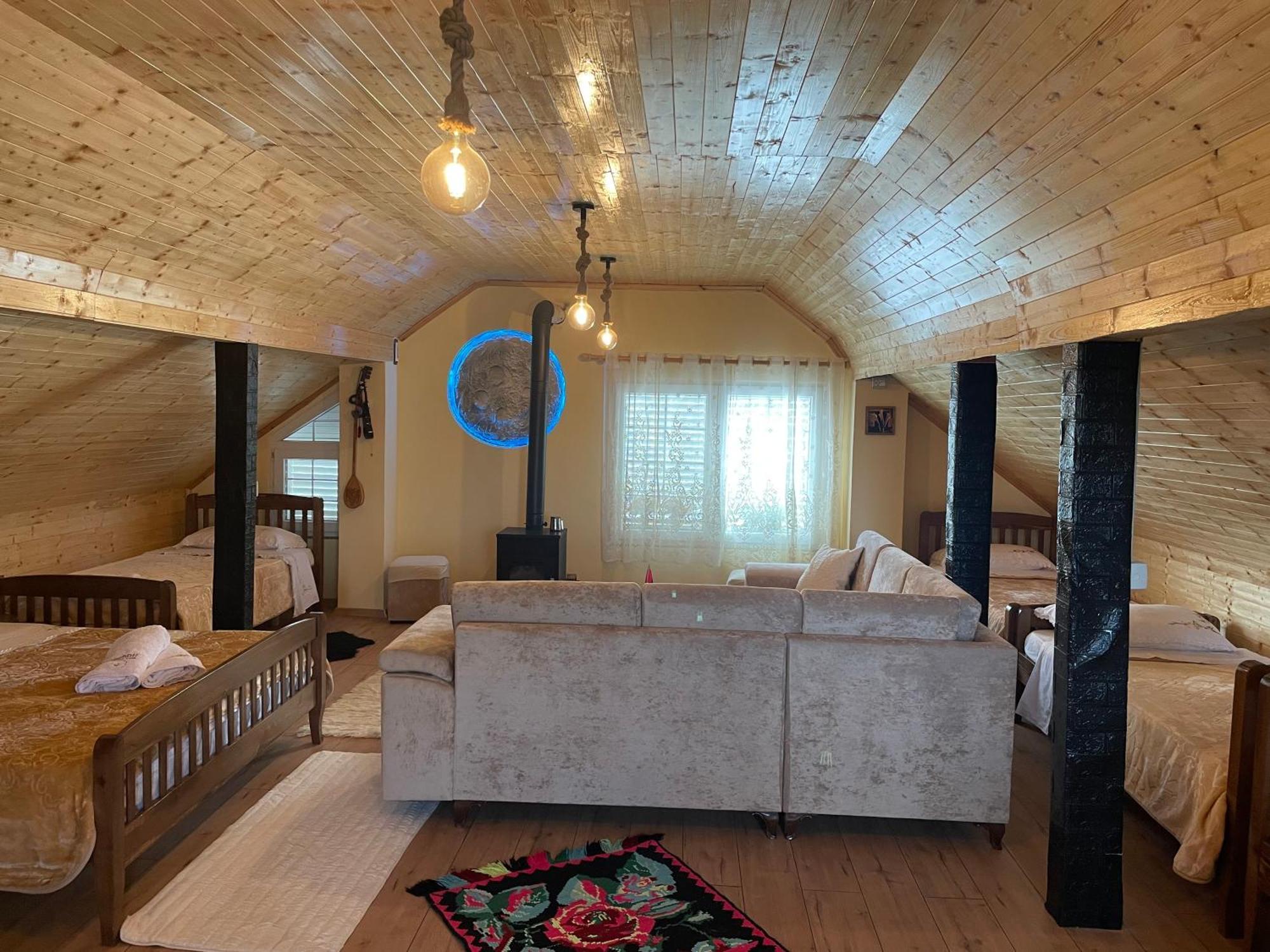 Riza Guest House Puka Kültér fotó